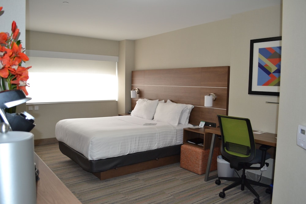 holiday inn express saint john harbour side by ihg