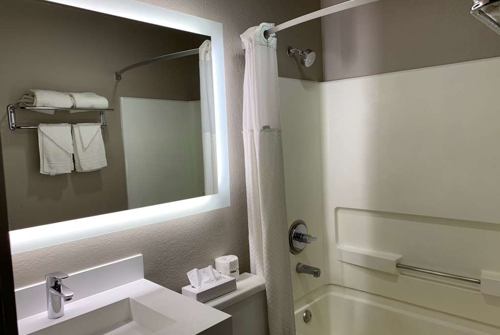 super 8 by wyndham greeley
