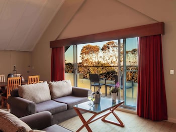 fairmont resort blue mountains mgallery collection