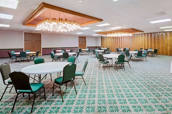 days inn by wyndham bay city