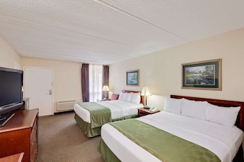 days inn by wyndham bay city