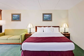 days inn by wyndham bay city