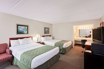 days inn by wyndham bay city