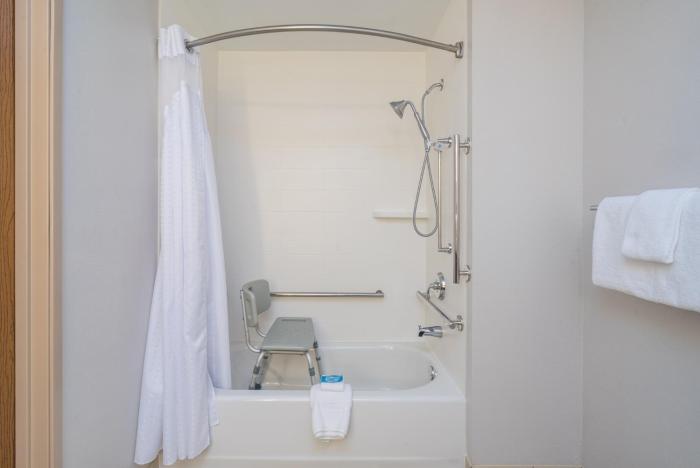 holiday inn express howe by ihg