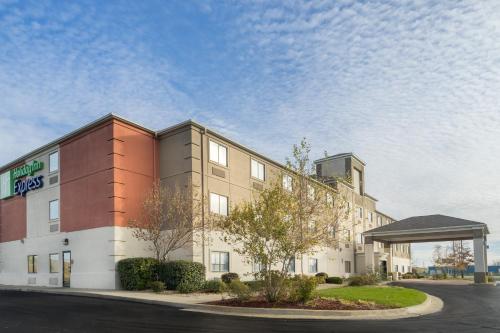 holiday inn express howe by ihg