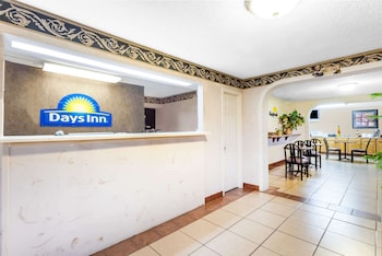 Days Inn By Wyndham Martin,Union City>>Martin,2 star