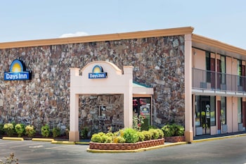 Days Inn By Wyndham Martin,Union City>>Martin,2 star