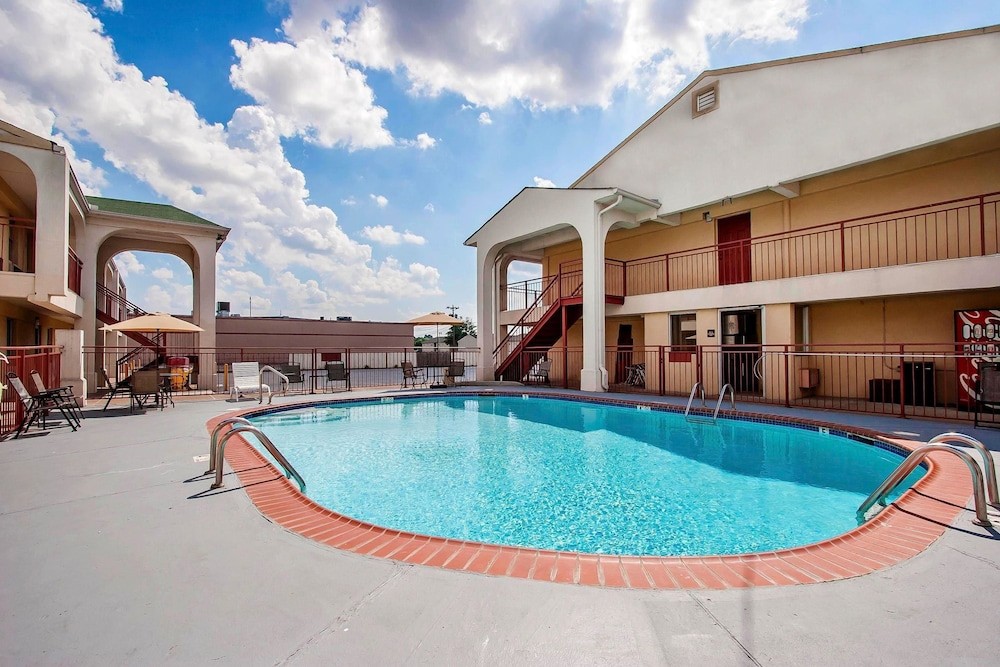 quality inn and suites covington