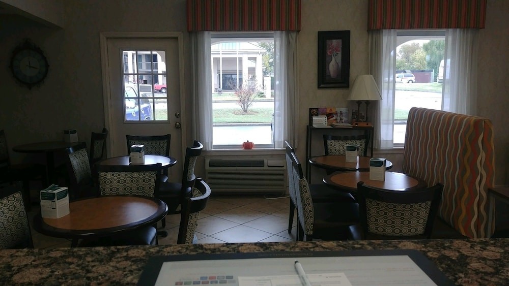 quality inn and suites covington