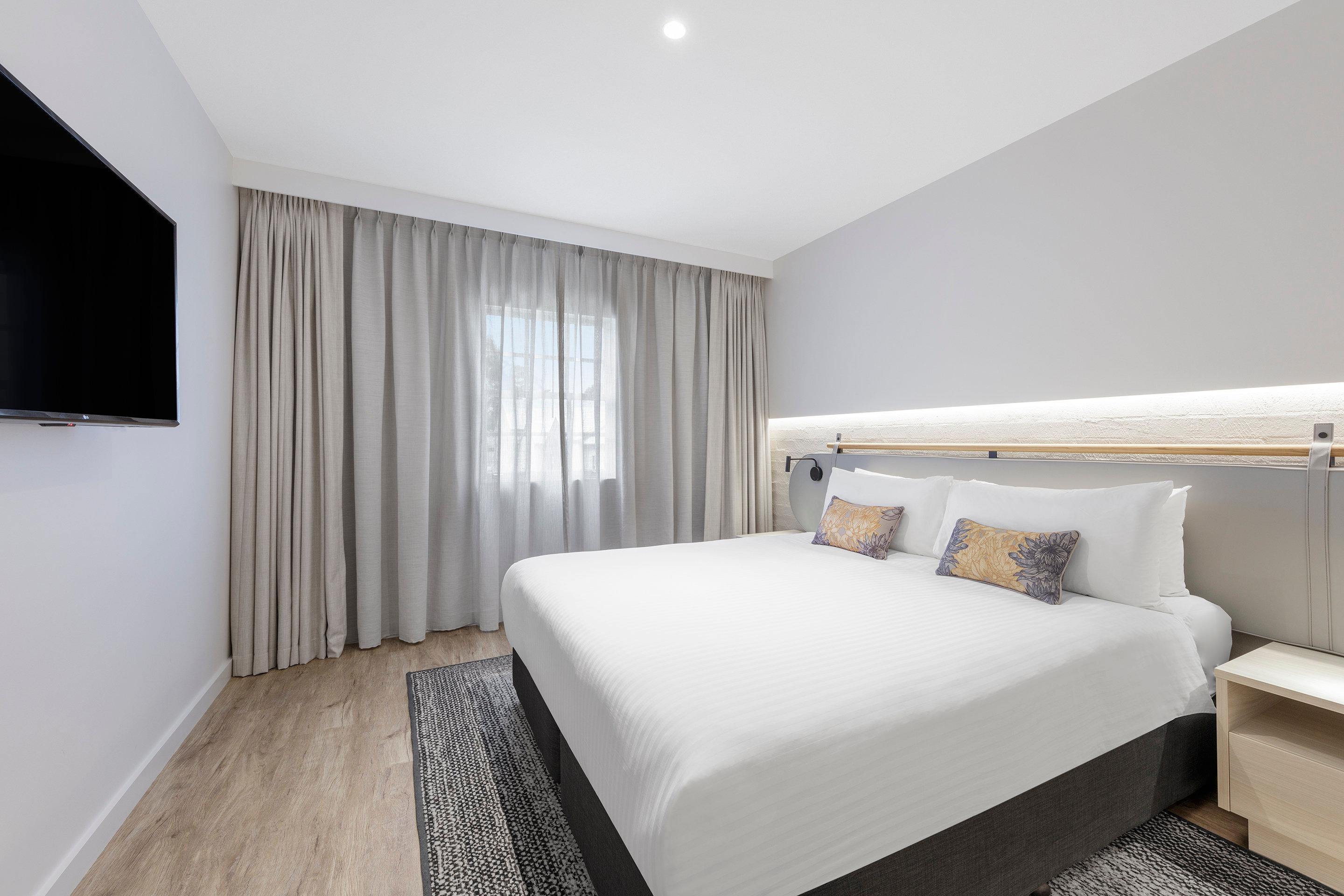 crowne plaza hawkesbury valley by ihg