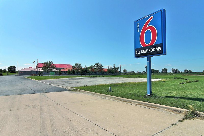 motel 6 gilman il