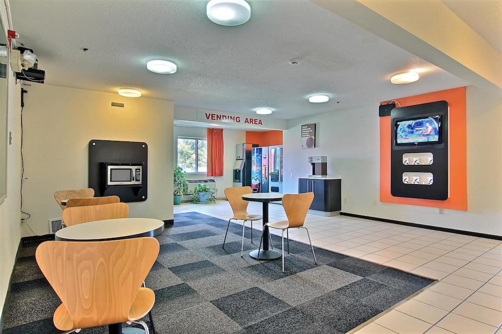 motel 6 gilman il