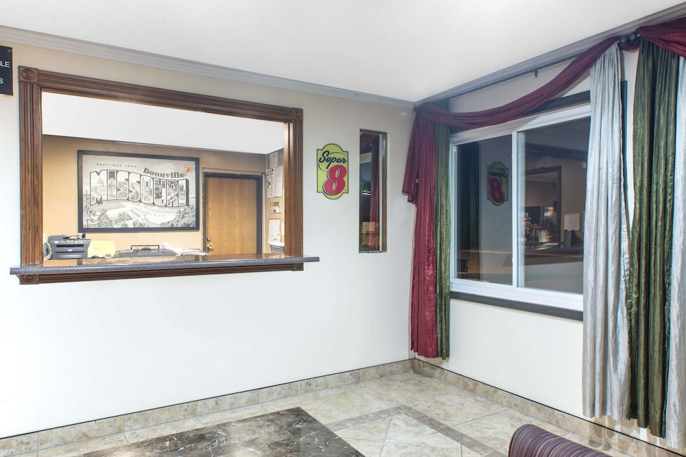 Super 8 By Wyndham Boonville,Boonville>>Boone County,3 star