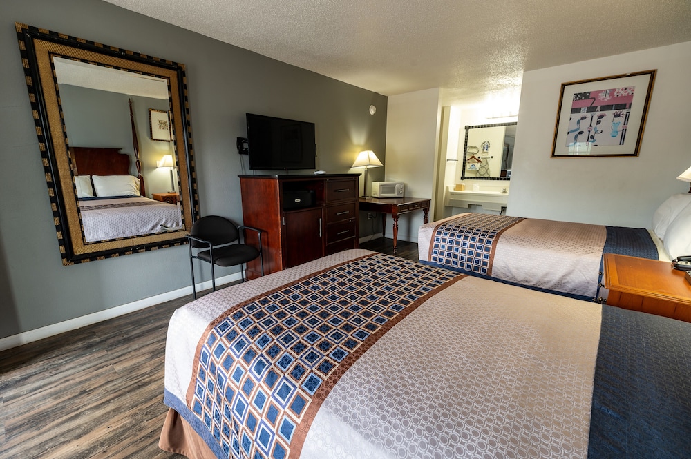 american inn and suites russellville