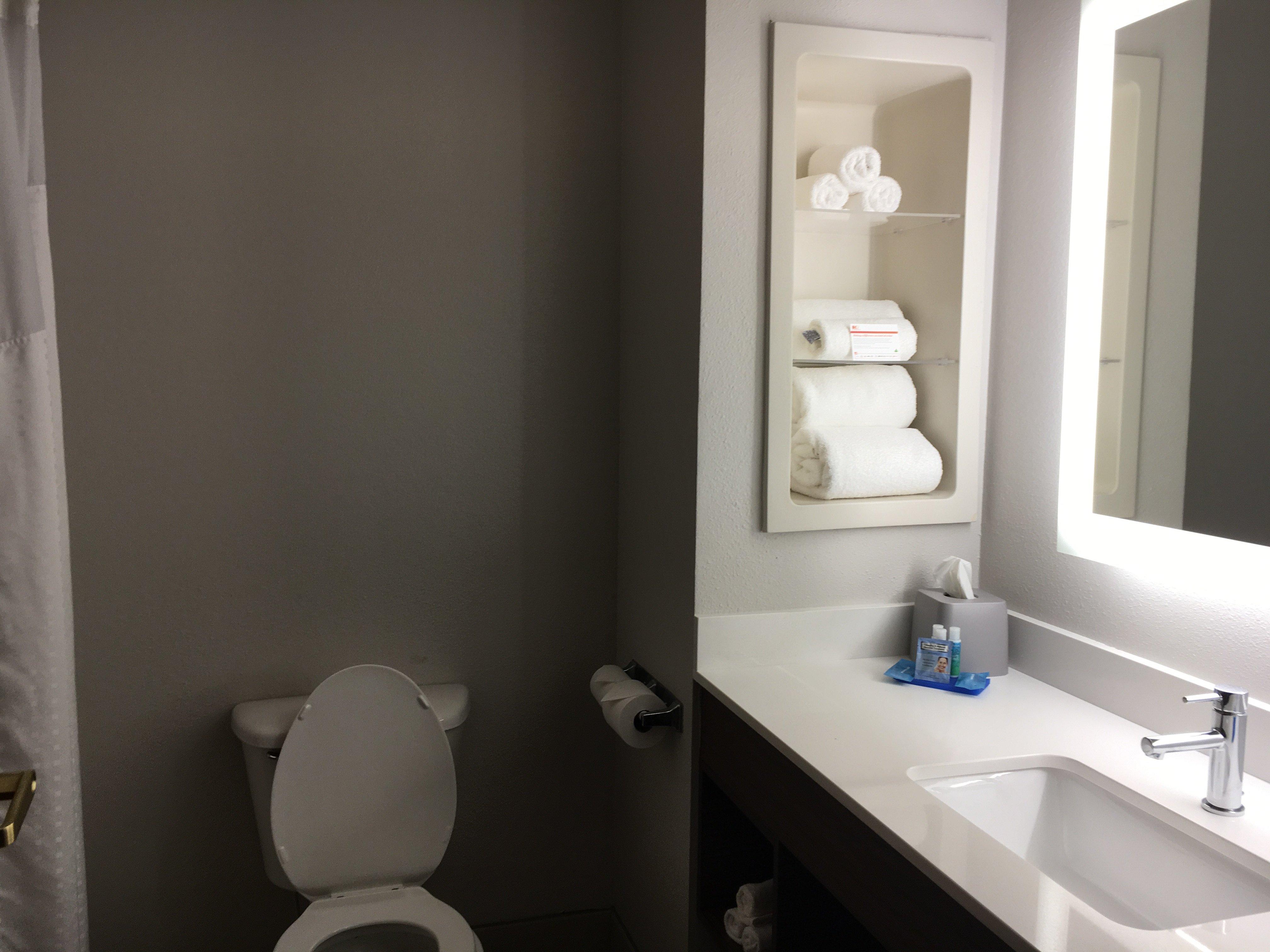 holiday inn express and suites thomasville by ihg