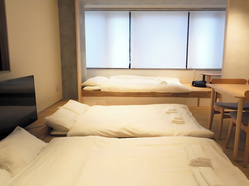 m w hotel