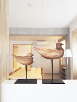 m w hotel