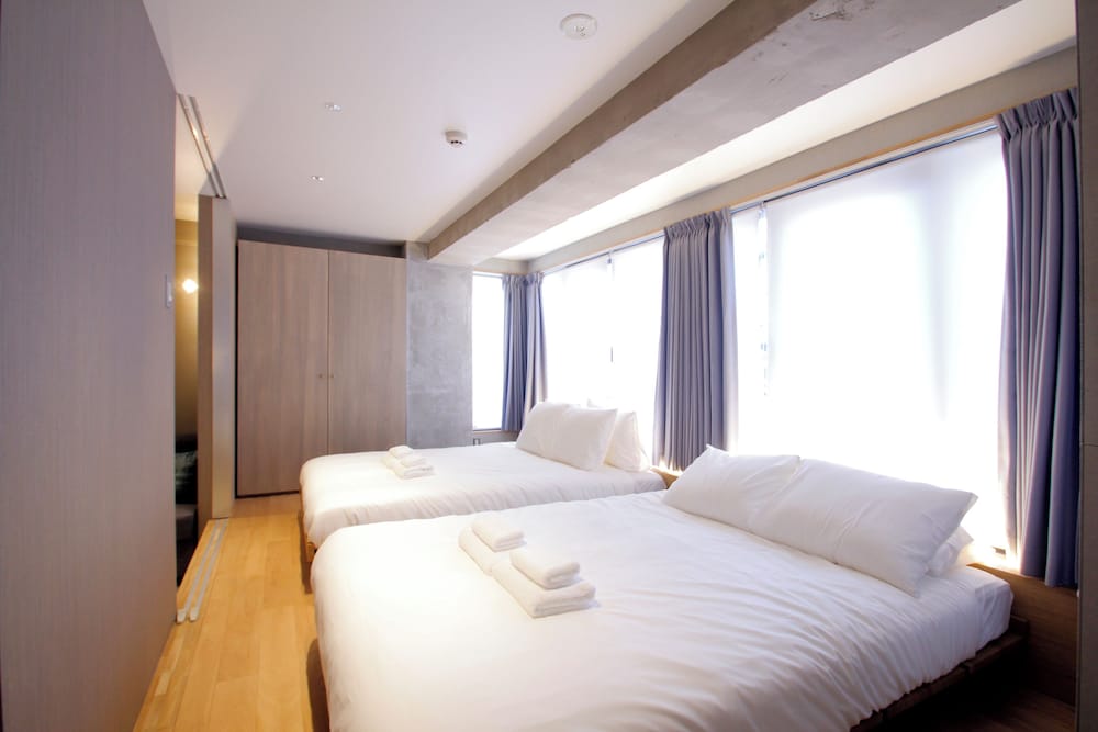 m w hotel