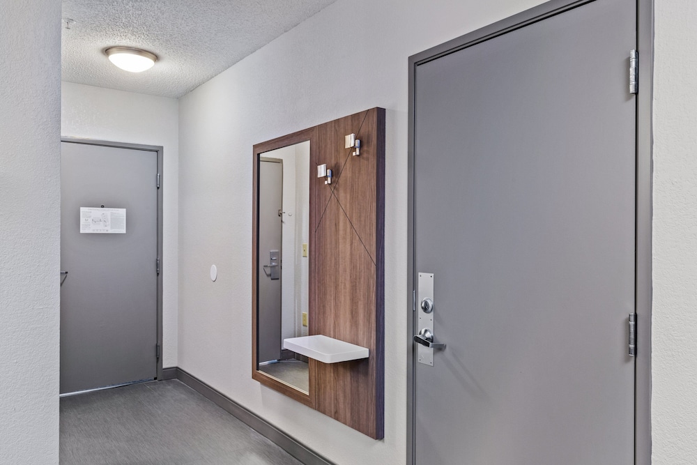holiday inn express new albany by ihg