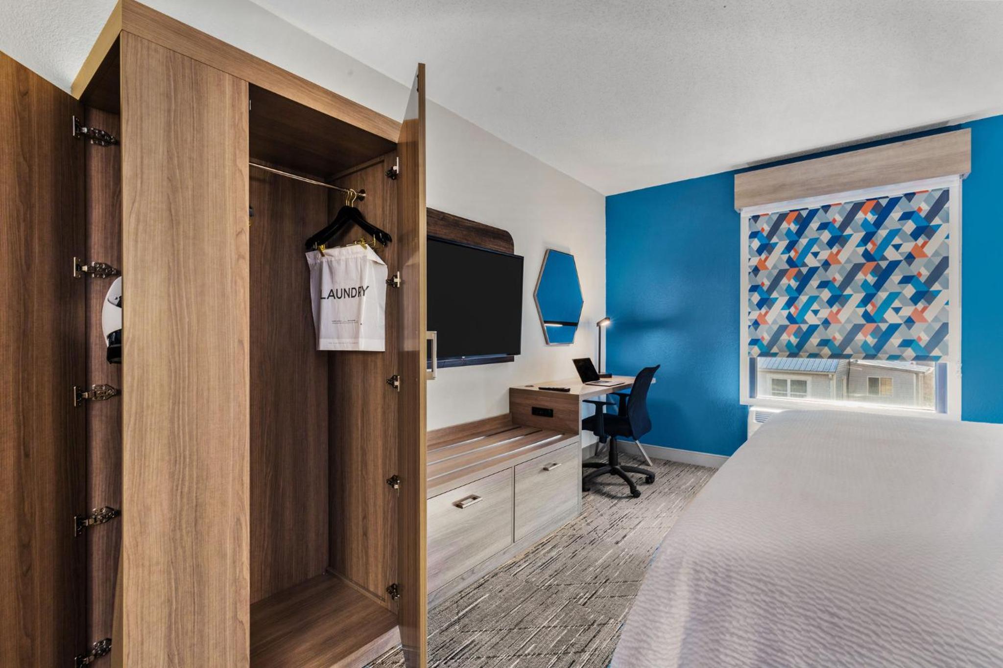 holiday inn express new albany by ihg