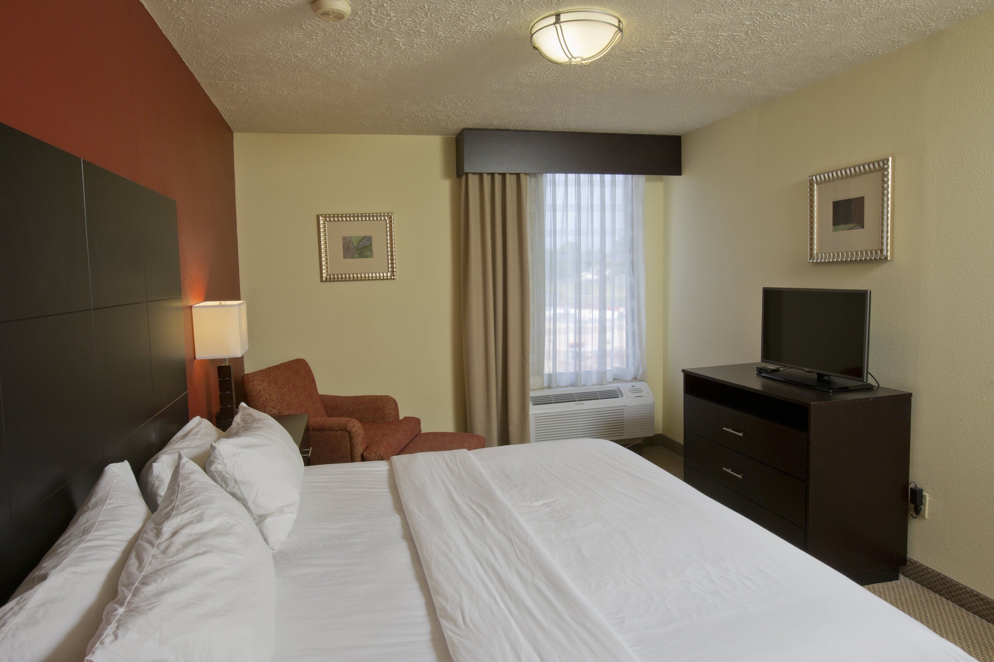 holiday inn express new albany by ihg