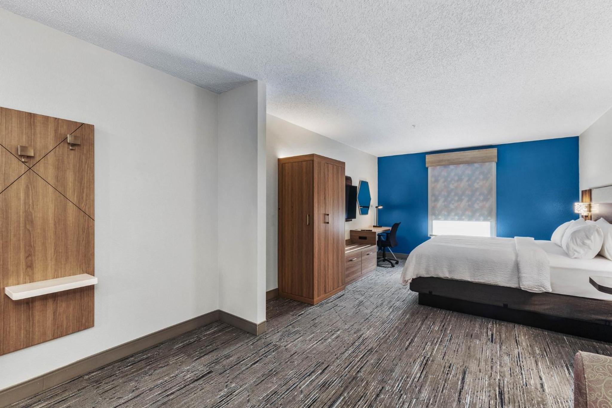 holiday inn express new albany by ihg