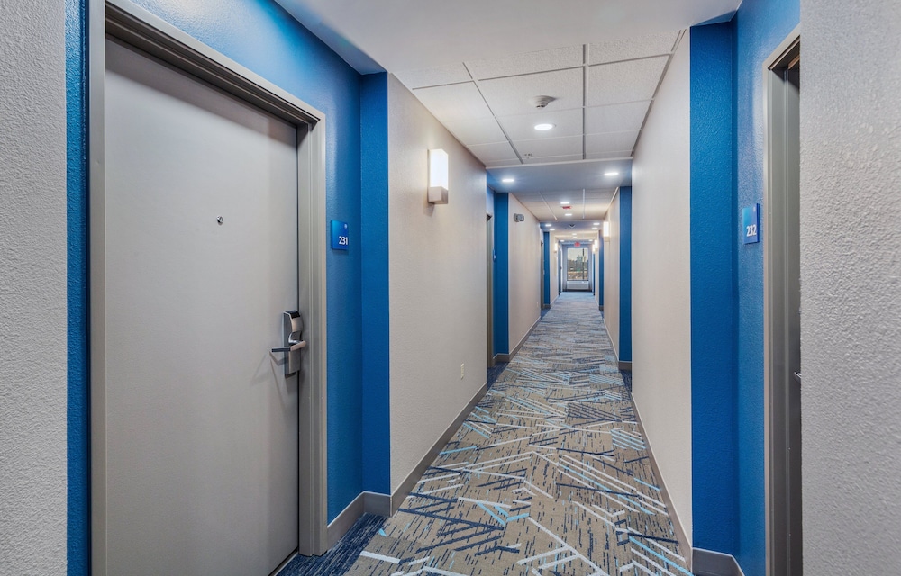 holiday inn express new albany by ihg
