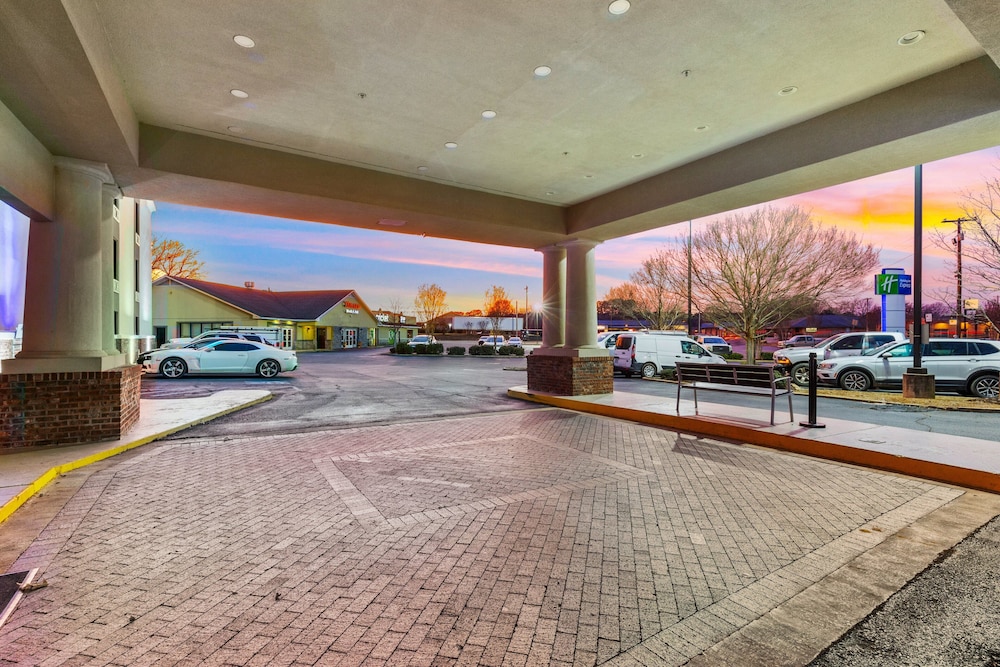 holiday inn express new albany by ihg