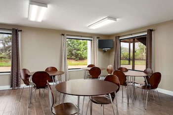 super 8 by wyndham brookhaven