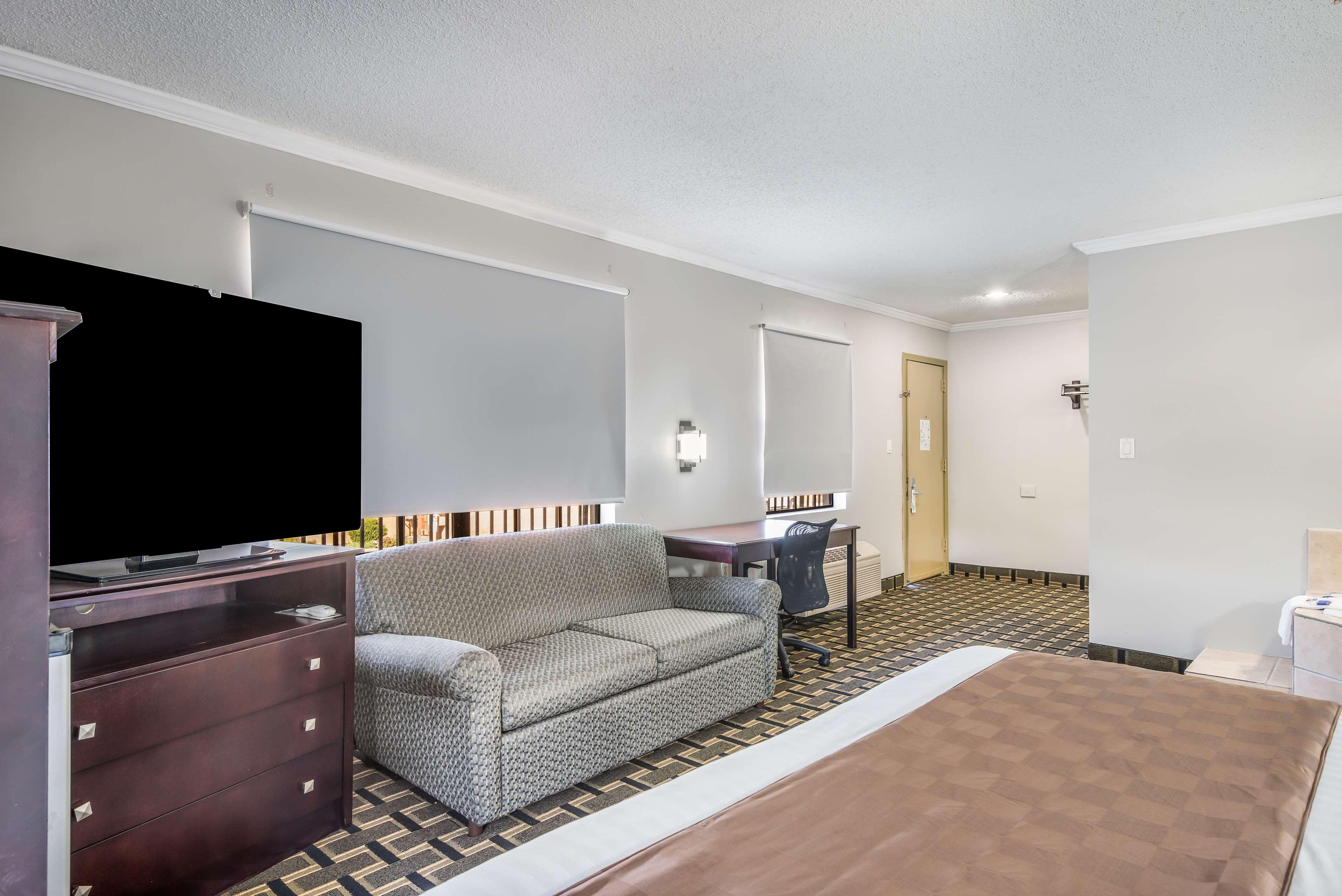 americas best value inn and suites arkadelphia