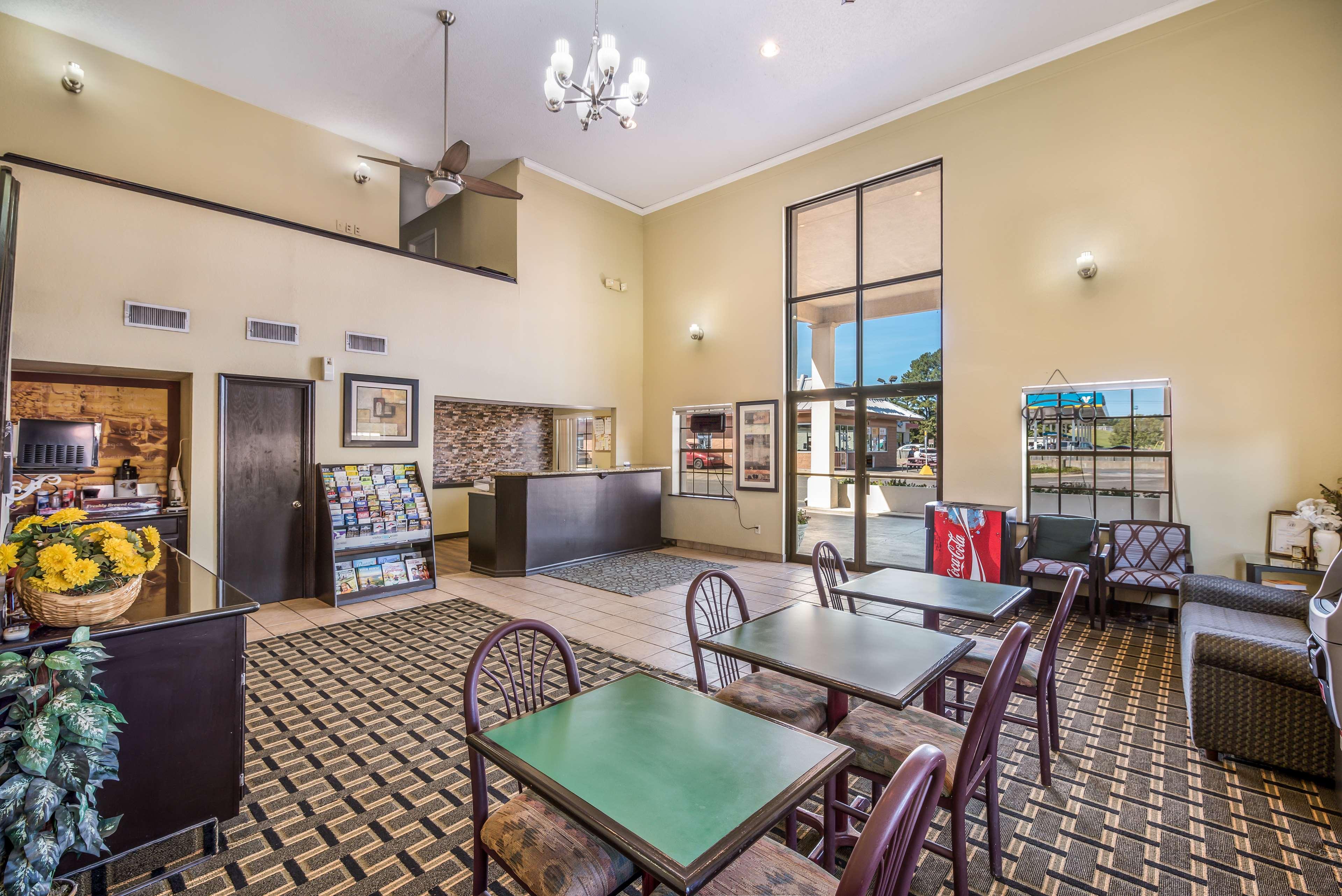 americas best value inn and suites arkadelphia