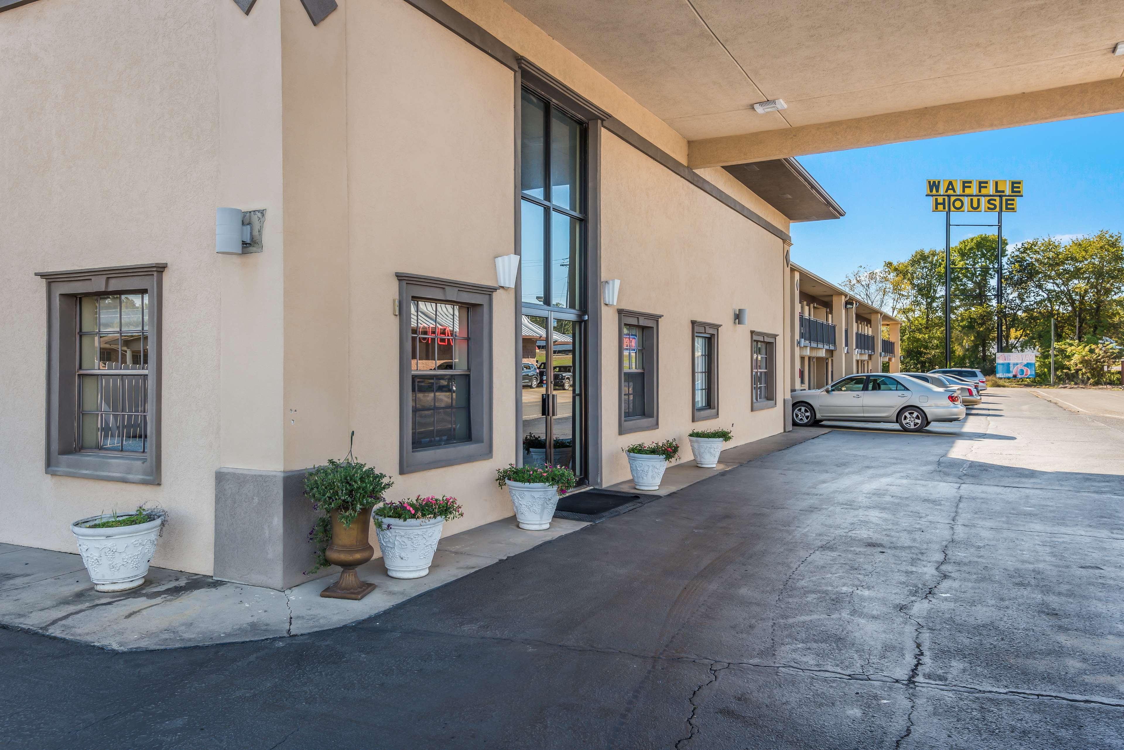 americas best value inn and suites arkadelphia