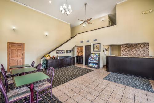 americas best value inn and suites arkadelphia