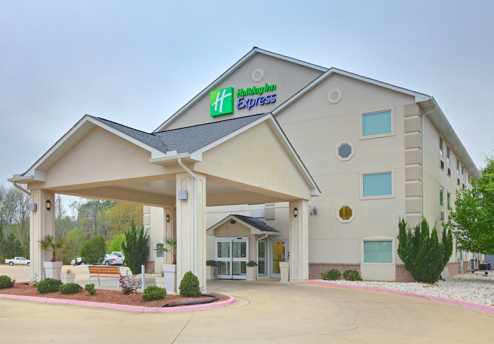 holiday inn express hotel and suites by ihg