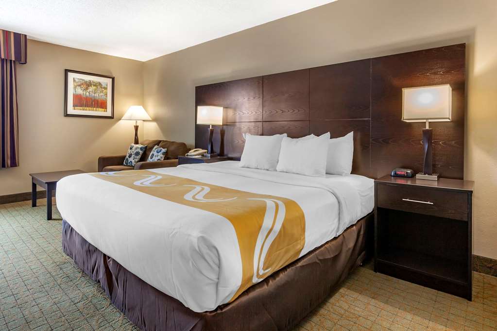 quality inn and suites escanaba north