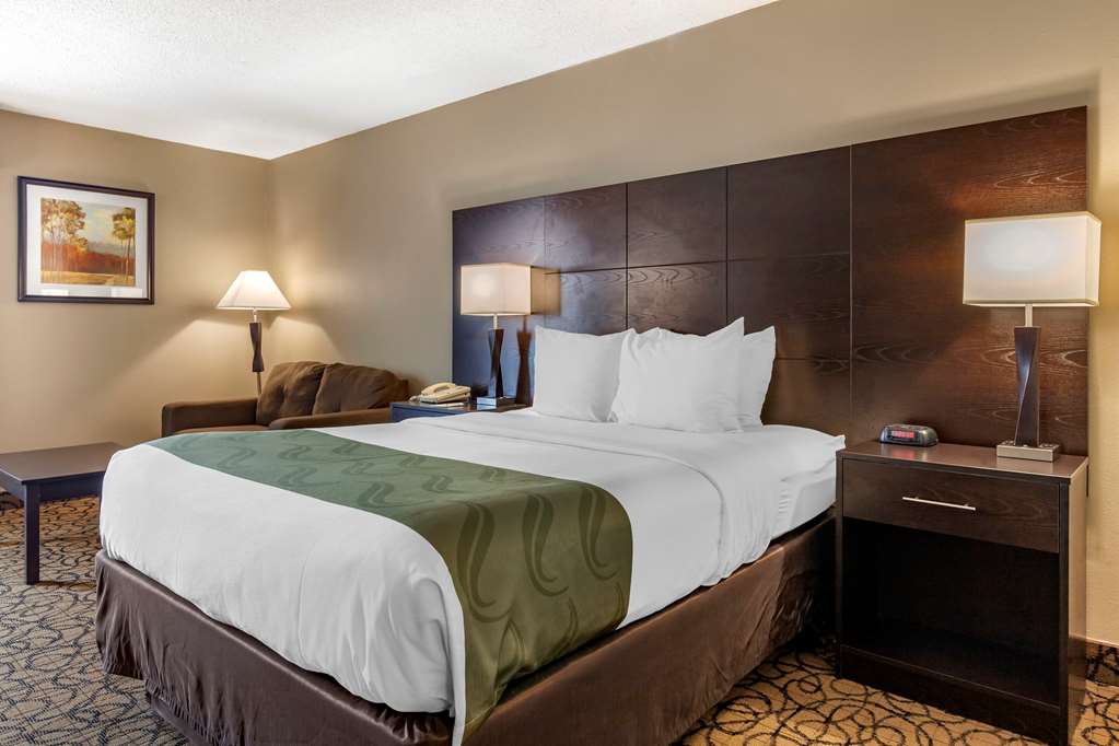 quality inn and suites escanaba north