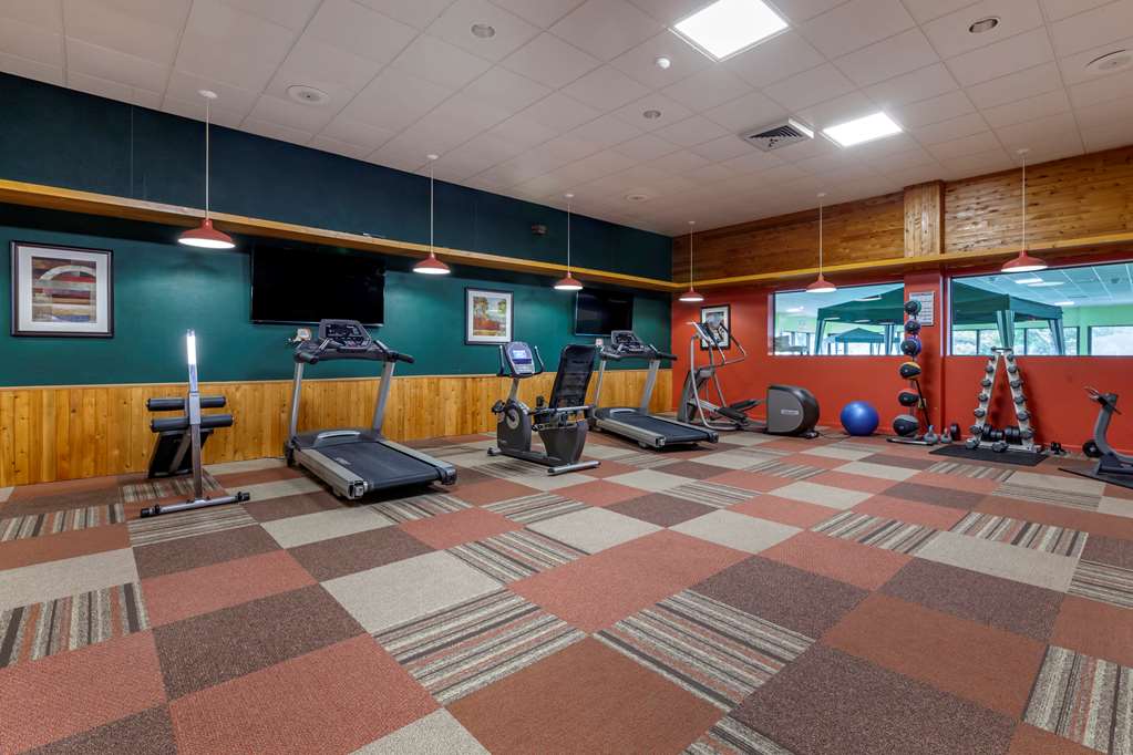 quality inn and suites escanaba north
