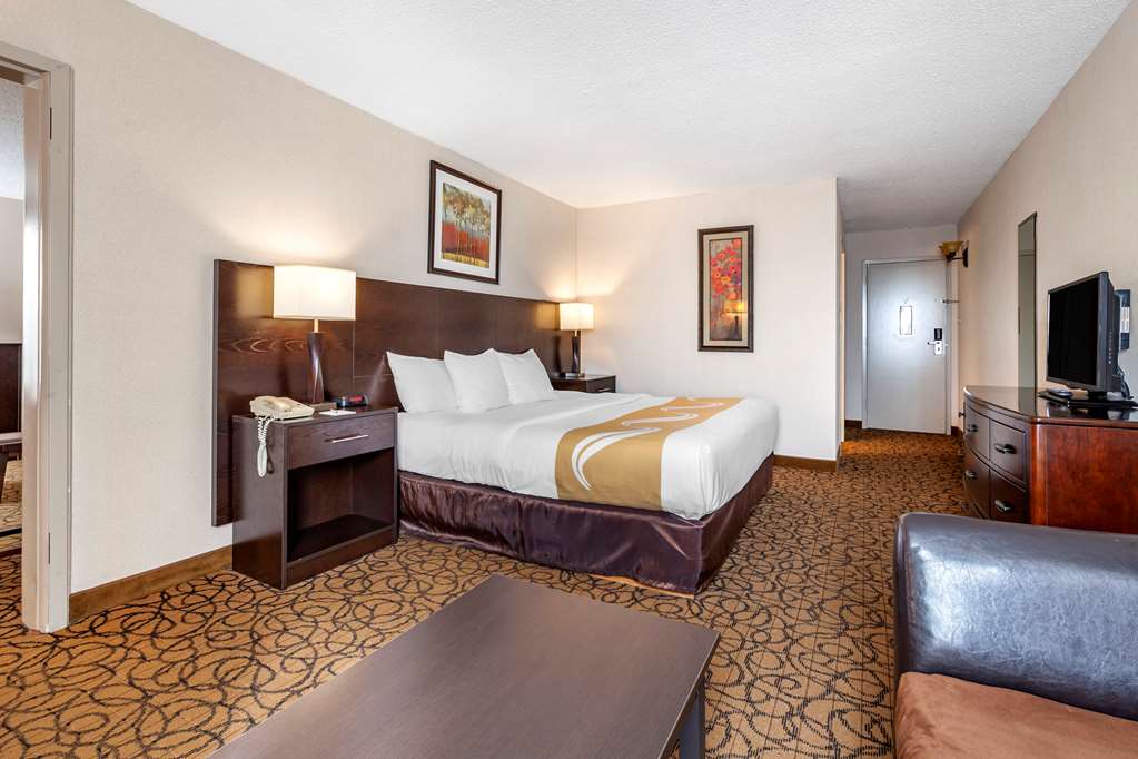 quality inn and suites escanaba north