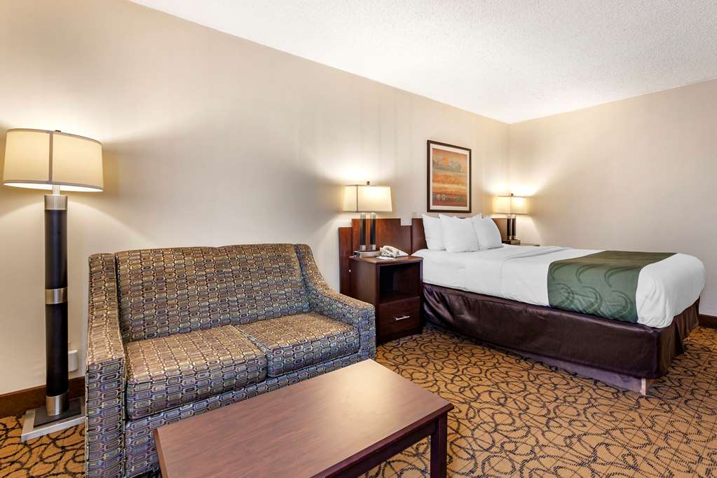 quality inn and suites escanaba north