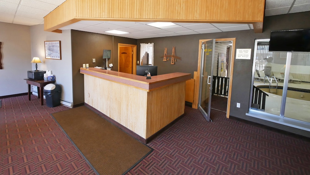 magnuson hotel copper crown