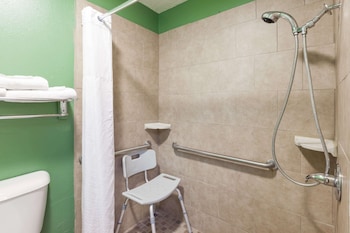 Super 8 By Wyndham Chickasha,Oklahoma>>Chickasha,2 star