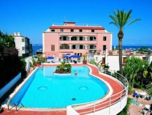 Hotel-Img