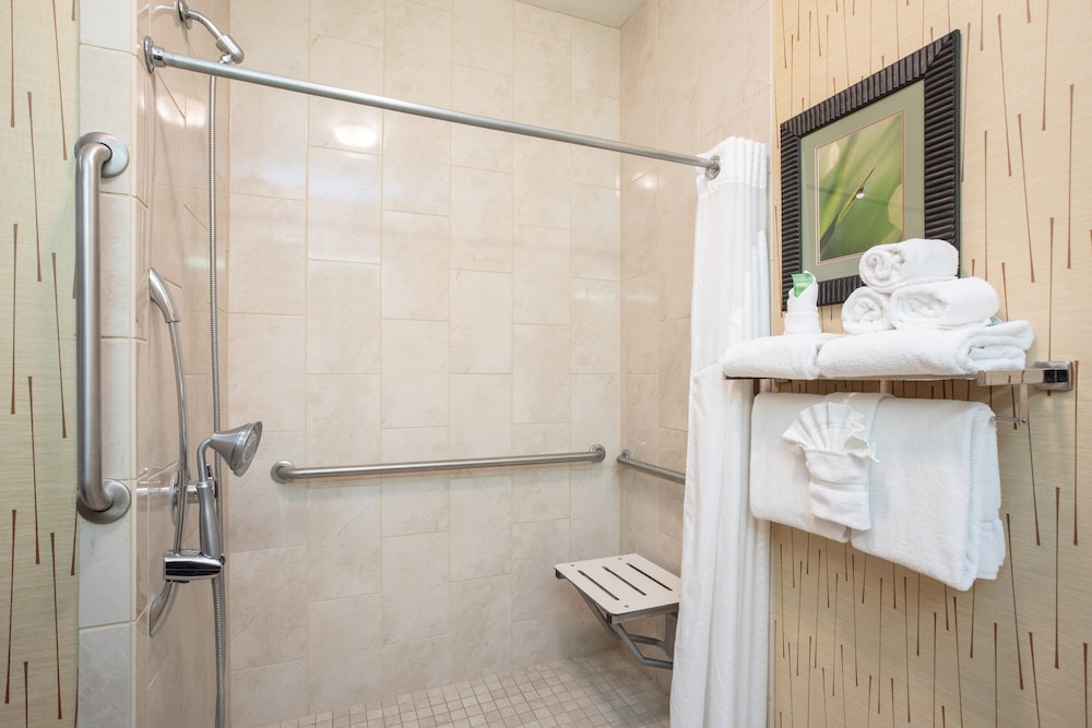 holiday inn express and suites gillette by ihg