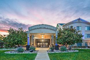 holiday inn express and suites gillette by ihg