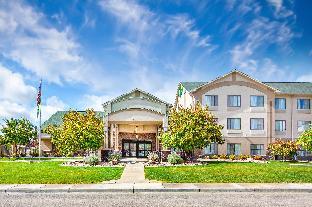 holiday inn express and suites gillette by ihg