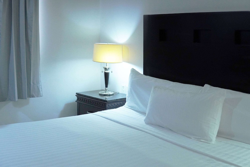 wyndham garden los mochis plaza inn