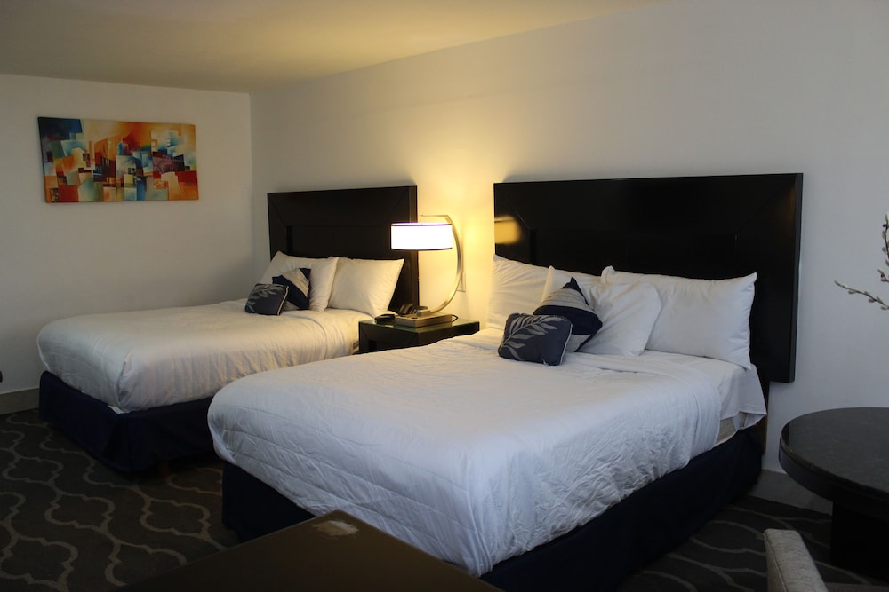 wyndham garden los mochis plaza inn