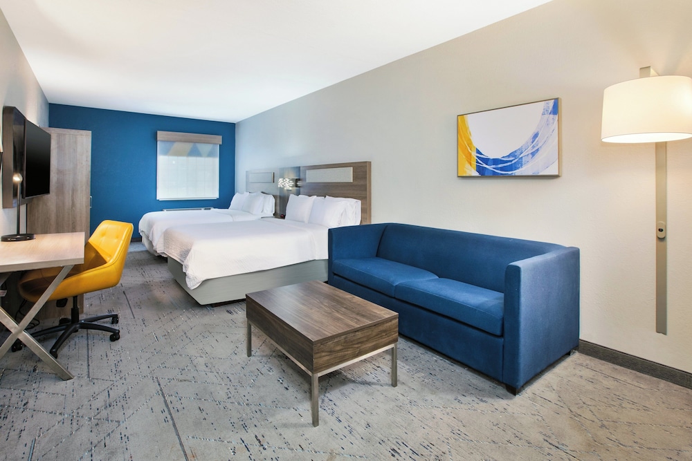 holiday inn express and suites wauseon by ihg