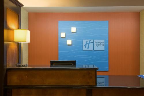 holiday inn express and suites wauseon by ihg