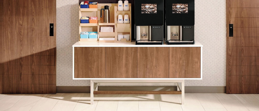 holiday inn express and suites marion by ihg